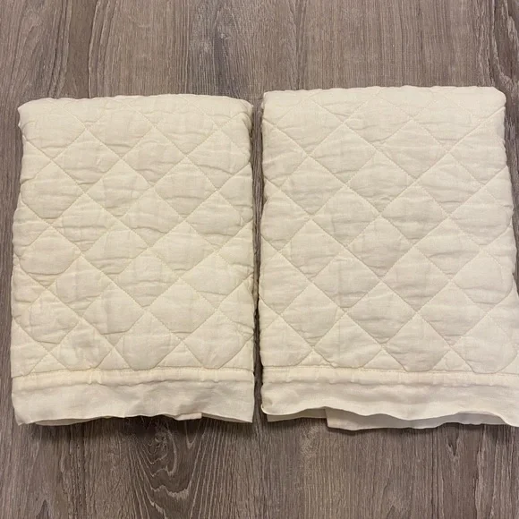 Pottery Barn Belgian Flax Linen Diamond Quilted Euro Shams - Classic Ivory - Picture 1 of 14